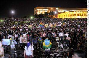 Leia mais sobre o artigo PGR apresenta denúncia contra 39 pessoas que invadiram Senado Federal