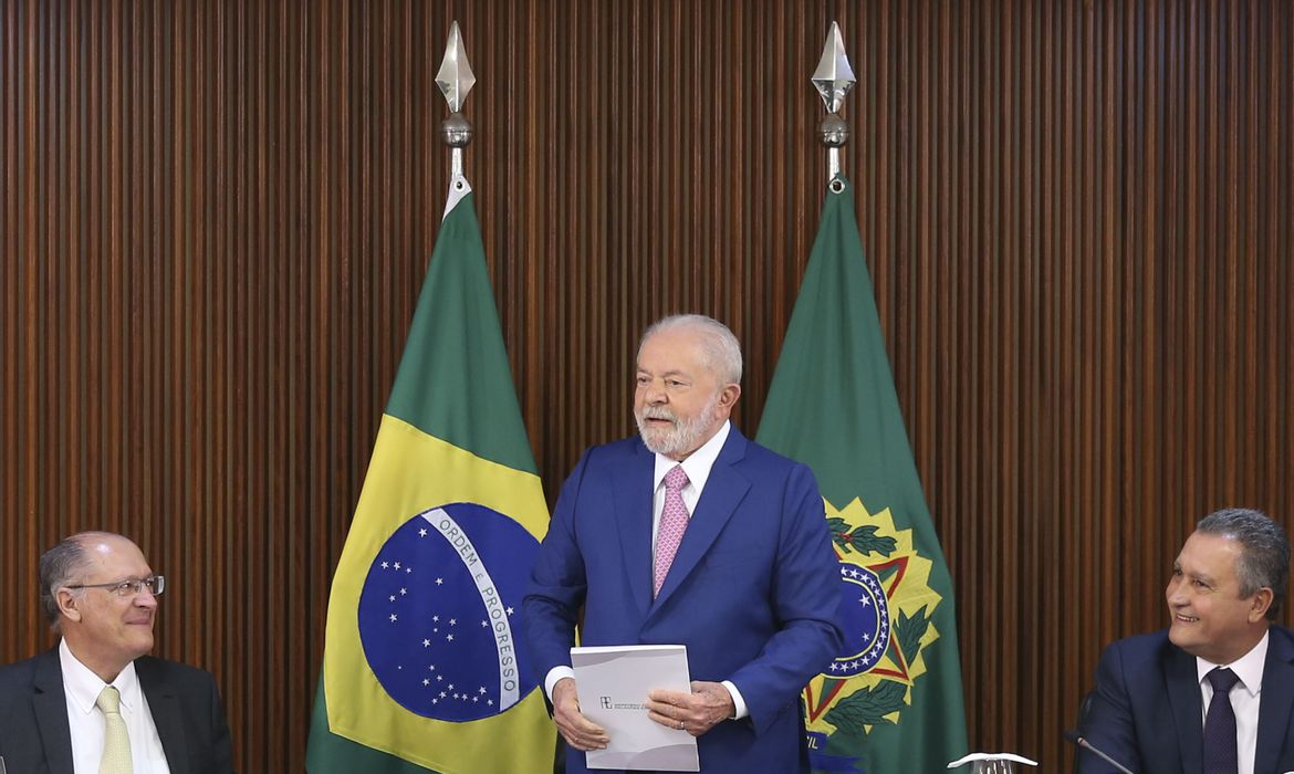 No momento, você está visualizando Lula diz que terá a mais importante relação com o Congresso Nacional
