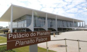 Leia mais sobre o artigo Governo faz primeira reunião ministerial nesta sexta-feira