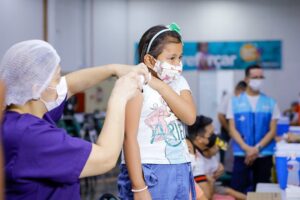 Leia mais sobre o artigo Mais de 70 pontos de vacinação contra a Covid-19 estão disponíveis em Manaus nesta semana
