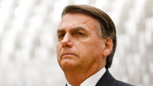 Leia mais sobre o artigo TSE dá 5 dias para Bolsonaro se manifestar sobre postagem