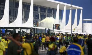 Leia mais sobre o artigo PGR denuncia mais 139 pessoas por atos antidemocráticos