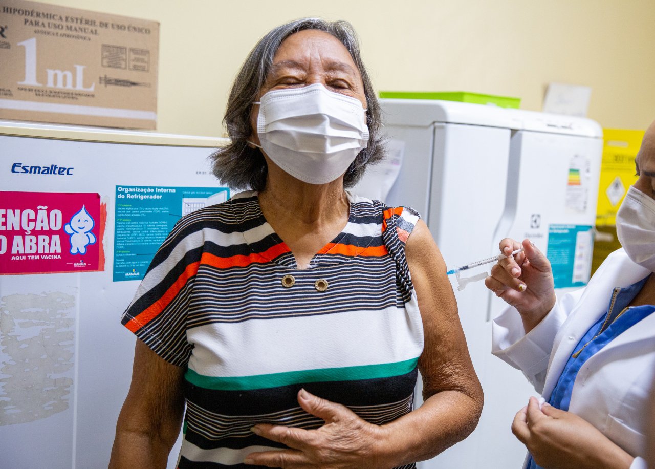 No momento, você está visualizando Vacinação bivalente contra Covid-19 já está disponível em Manaus