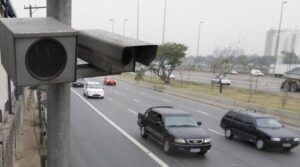 Leia mais sobre o artigo FAKE NEWS: <strong>Prefeitura esclarece informação sobre instalação de fiscalização eletrônica em Manaus</strong>