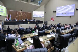 Leia mais sobre o artigo Assembleia Legislativa do Amazonas faz balanço de leis sancionadas nos primeiros meses de 2023