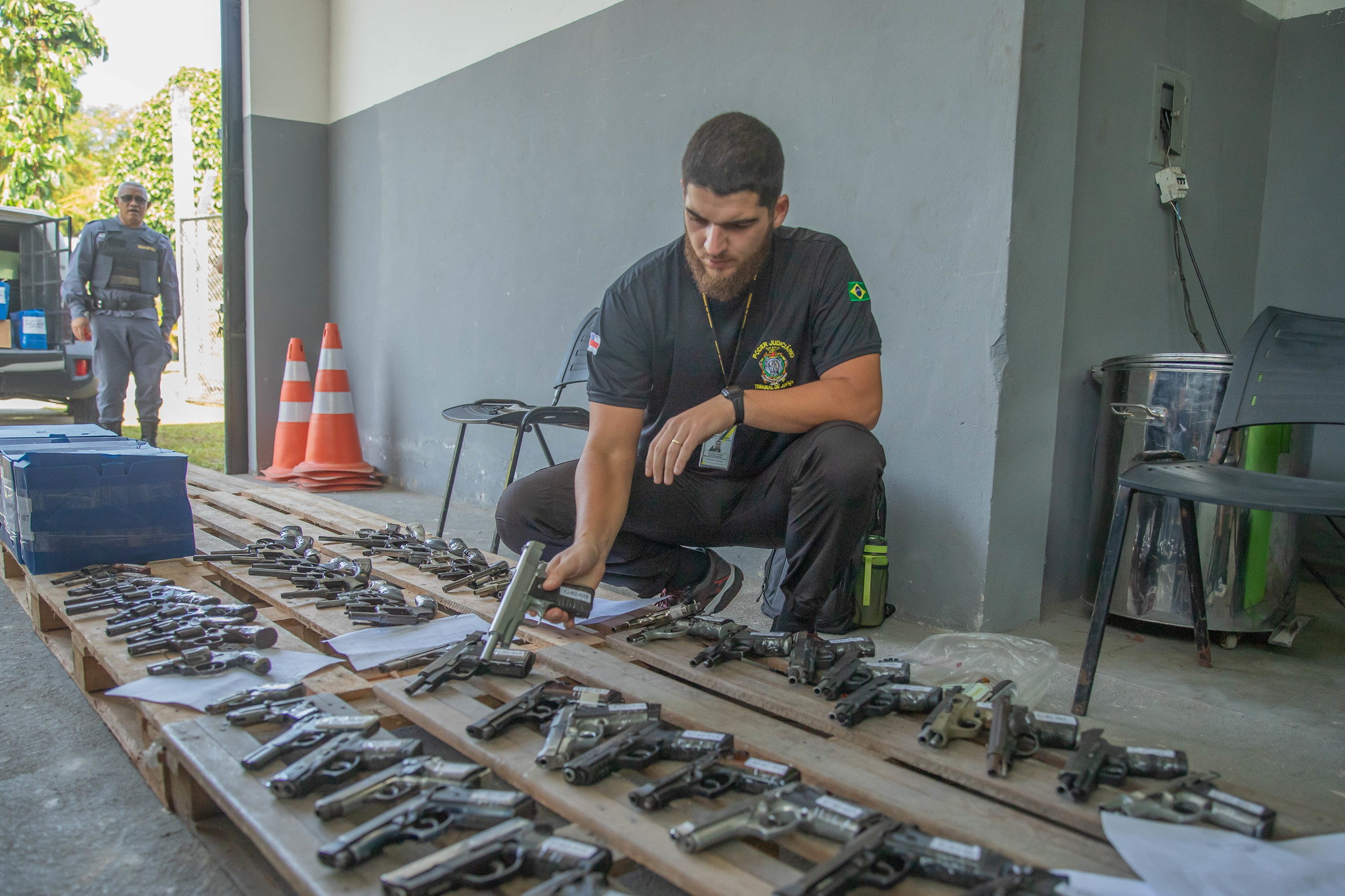 No momento, você está visualizando Justiça amazonense encaminha 200 armas para destruição pelo Exército Brasileiro