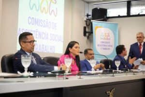 Leia mais sobre o artigo Deputada Mayra Dias instala Comissão de Assistência Social