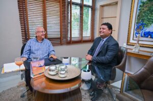 Leia mais sobre o artigo Caio André firma parceria com a Fecomércio-AM para ações no ‘Câmara Cidadã’