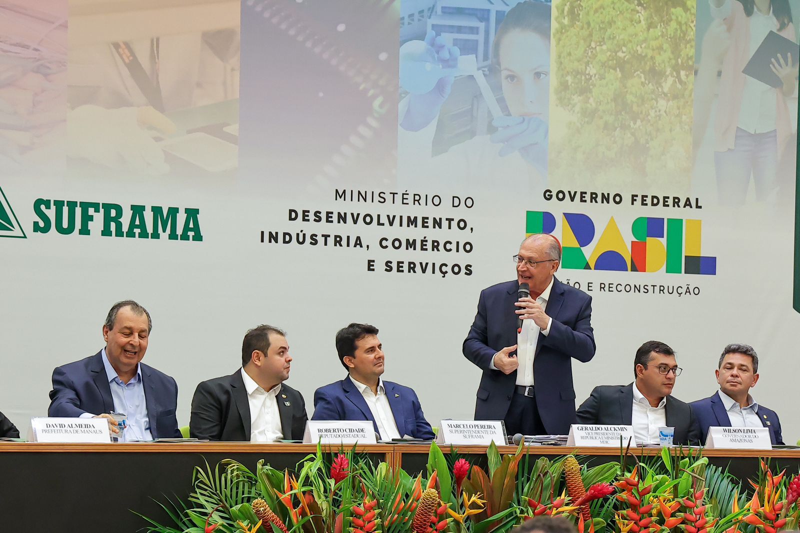 No momento, você está visualizando Presidente da Aleam, Roberto Cidade reforça frente pró-ZFM durante 308ª Reunião do CAS