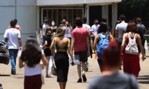 Leia mais sobre o artigo Prouni: inscrições para o primeiro semestre terminam hoje