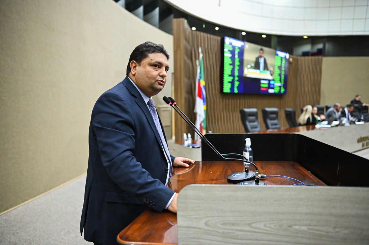 No momento, você está visualizando Caio André anuncia campanha para arrecadar doações para vítimas das chuvas em Manaus