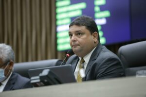 Leia mais sobre o artigo Caio André pede celeridade na tramitação de PL sobre a instalação de medidores aéreos em Manaus