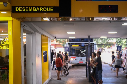 No momento, você está visualizando Confira dicas de destinos para aproveitar o feriadão em Manaus