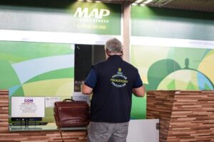 Leia mais sobre o artigo Procon-AM intervém para garantir direitos de passageiros com voo cancelado para Carauari no Amazonas