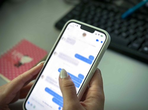 No momento, você está visualizando Sextorsão: Polícia alerta população sobre crime de divulgação de nudes
