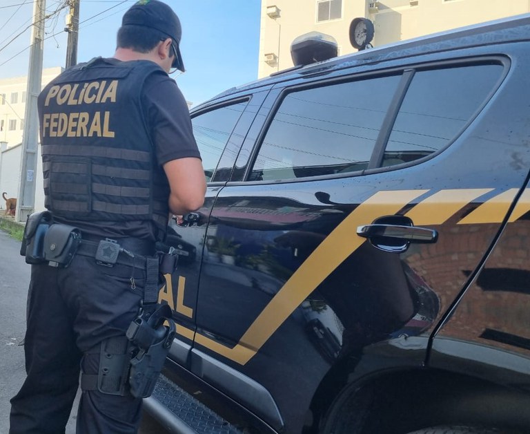 No momento, você está visualizando PF realiza operação de combate garimpo ilegal no Amazonas