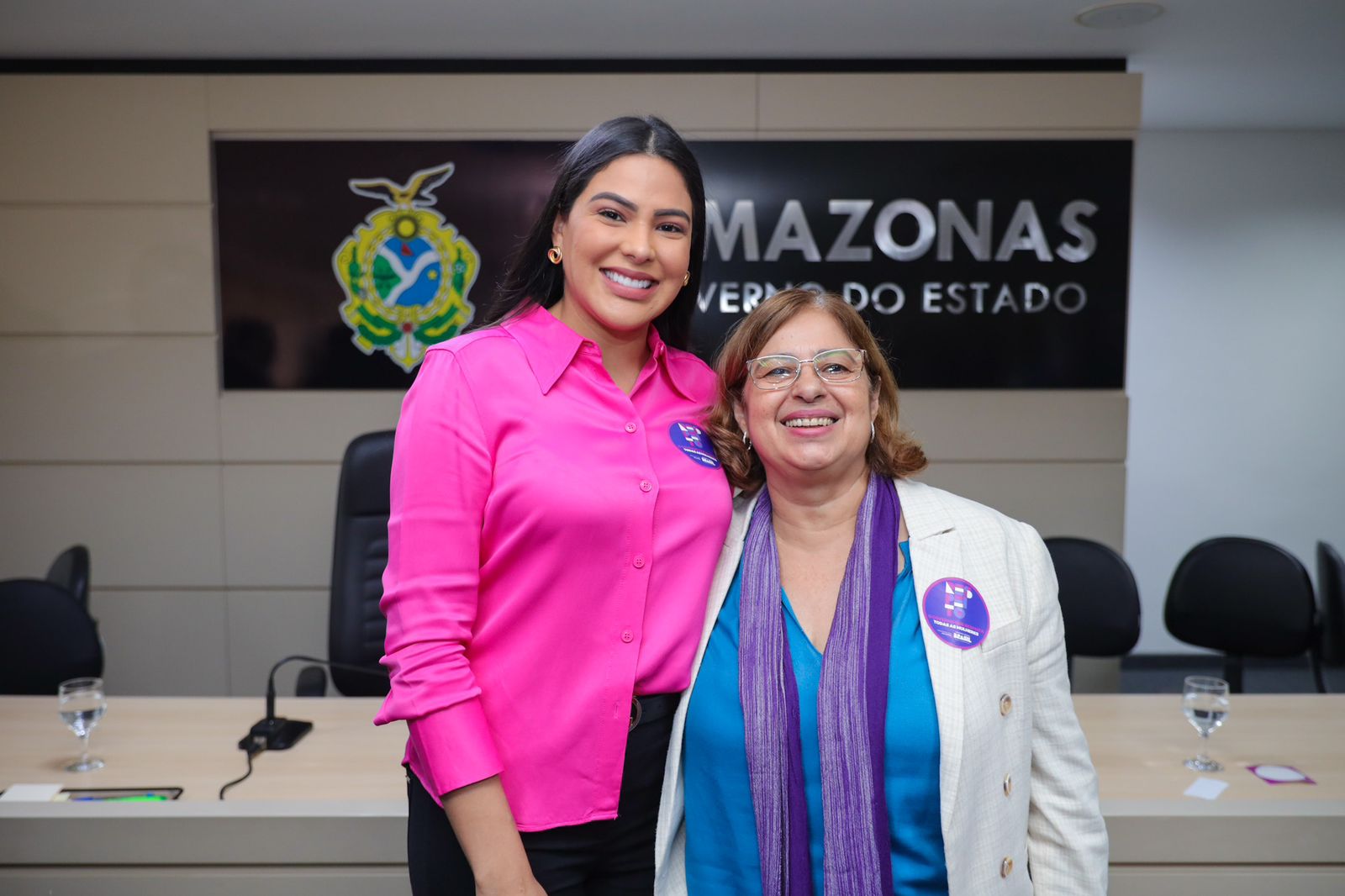 No momento, você está visualizando Mayra Dias alinha ações com ministra Cida Gonçalves e festeja viabilização da Casa da Mulher Brasileira no Amazonas