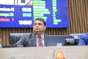 Leia mais sobre o artigo Caio André solicita construção de UBS no conjunto Carlos Braga, zona norte de Manaus