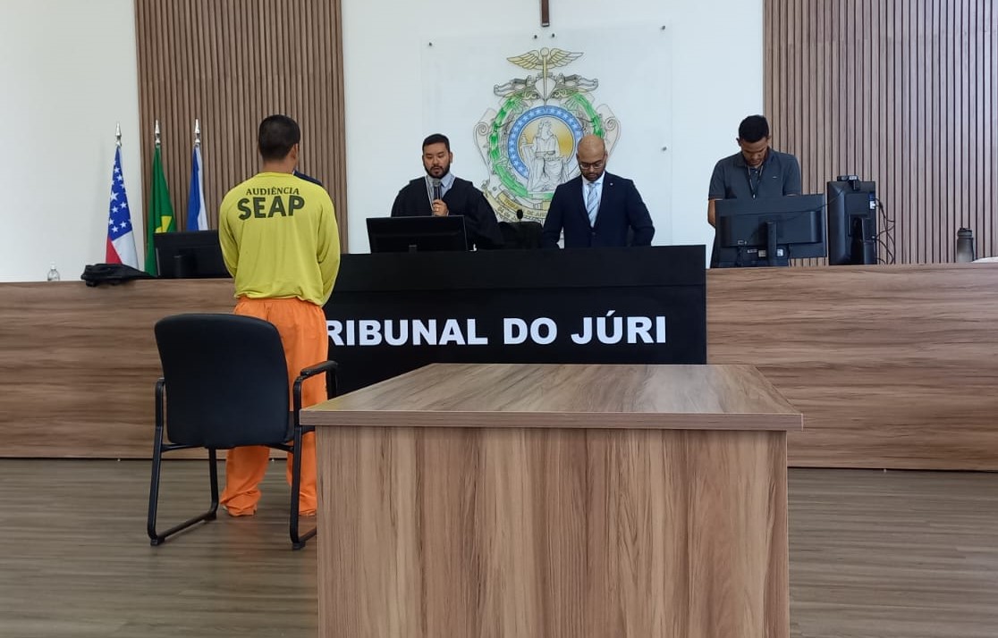 No momento, você está visualizando Jovem acusado de matar professor de educação física no Parque 10 é condenado a 13 anos e 10 meses de prisão