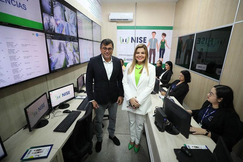 No momento, você está visualizando Wilson Lima inaugura sala de monitoramento do Núcleo de Inteligência e Segurança Escolar e diz que escola é lugar de formar cidadãos