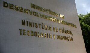 Leia mais sobre o artigo Governo autoriza concurso para Ciência e Tecnologia com 814 vagas