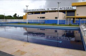 Leia mais sobre o artigo Deputada solicita suspensão das aulas por 10 dias das escolas do Amazonas