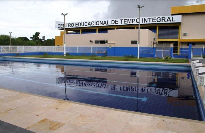 No momento, você está visualizando Deputada solicita suspensão das aulas por 10 dias das escolas do Amazonas
