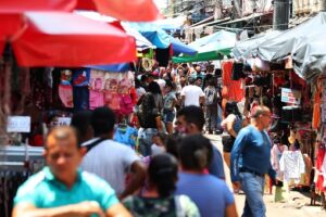 Leia mais sobre o artigo Adiantamento da primeira parcela do 13º e do Auxílio Estadual deve injetar mais de R$ 350 milhões na economia