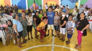 Leia mais sobre o artigo Vereador Caio André participa de ação em comemoração ao Dia das Mães no CDC do Alvorada
