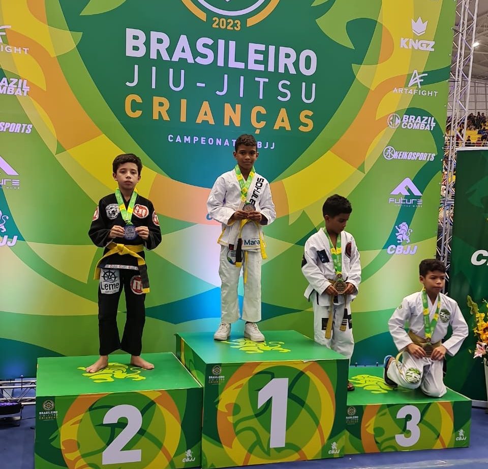 No momento, você está visualizando Atletas do ‘Manaus Olímpica’ conquistam 4 ouros e uma prata no primeiro dia do Brasileiro de Jiu-Jítsu