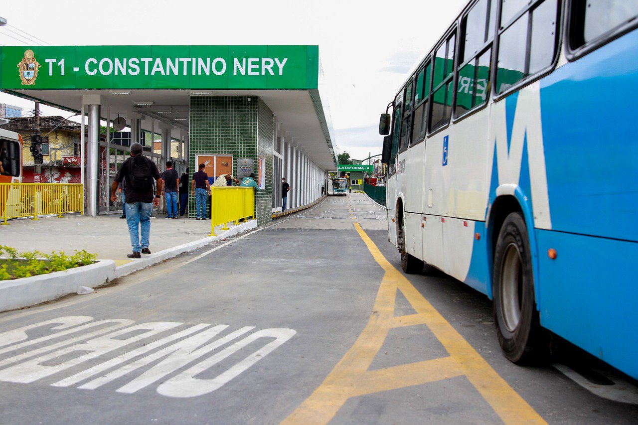 No momento, você está visualizando Manaus recebe novas linhas de ônibus para atender usuários do transporte coletivo