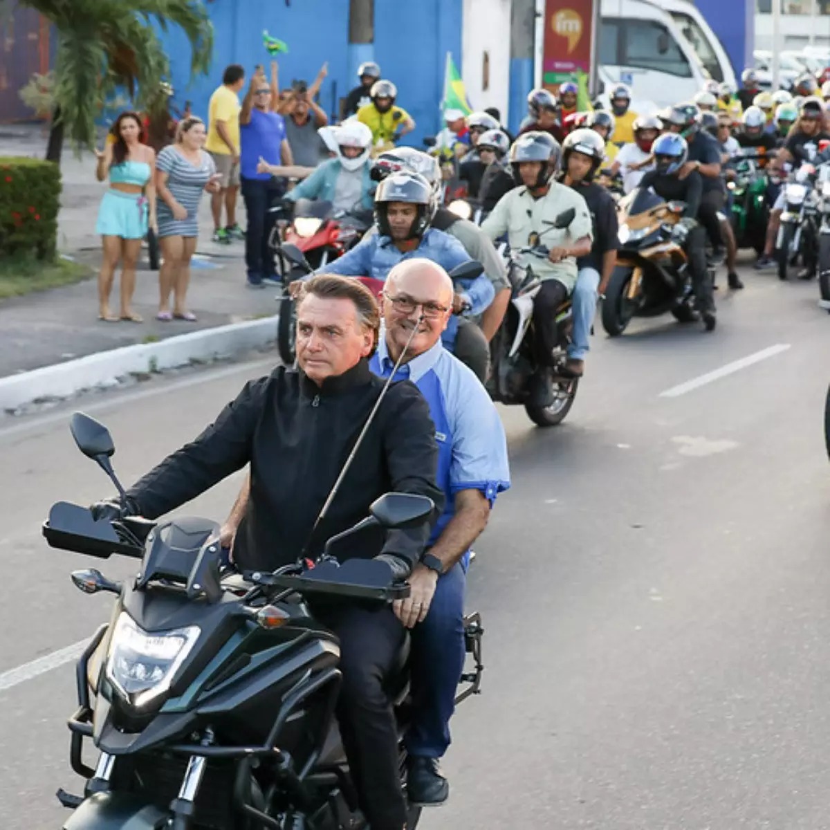 No momento, você está visualizando Derrotado para o Senado, aliado de Bolsonaro diz que ex-presidente vem em Manaus ainda este ano