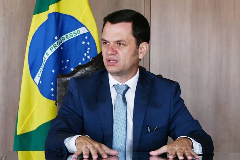 No momento, você está visualizando Alexandre de Moraes determina soltura de ex-ministro bolsonarista