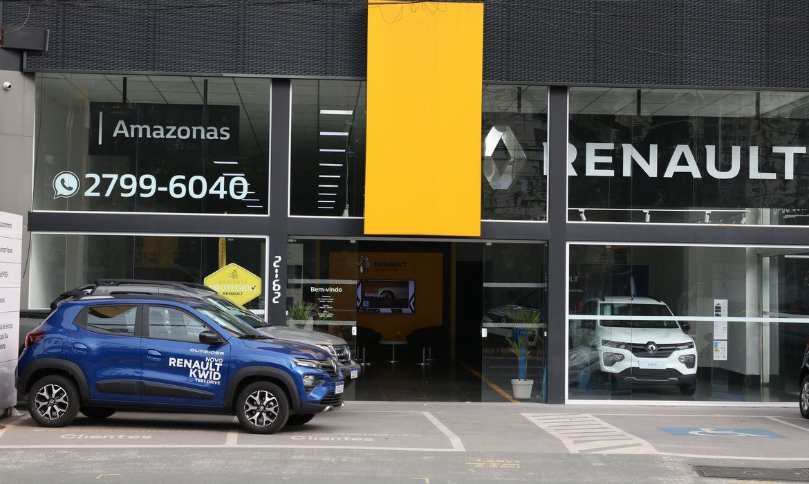 No momento, você está visualizando Governo anuncia desconto de 1,5% a 10,8% para carros novos