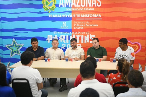 No momento, você está visualizando Wilson Lima anuncia auditoria sobre recursos após repasse de R$ 2 milhões para Caprichoso e Garantido