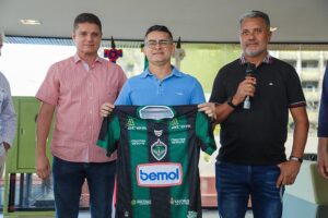 Leia mais sobre o artigo David Almeida anuncia apoio para clubes amazonenses que disputam a Série C do Campeonato Brasileiro de Futebol