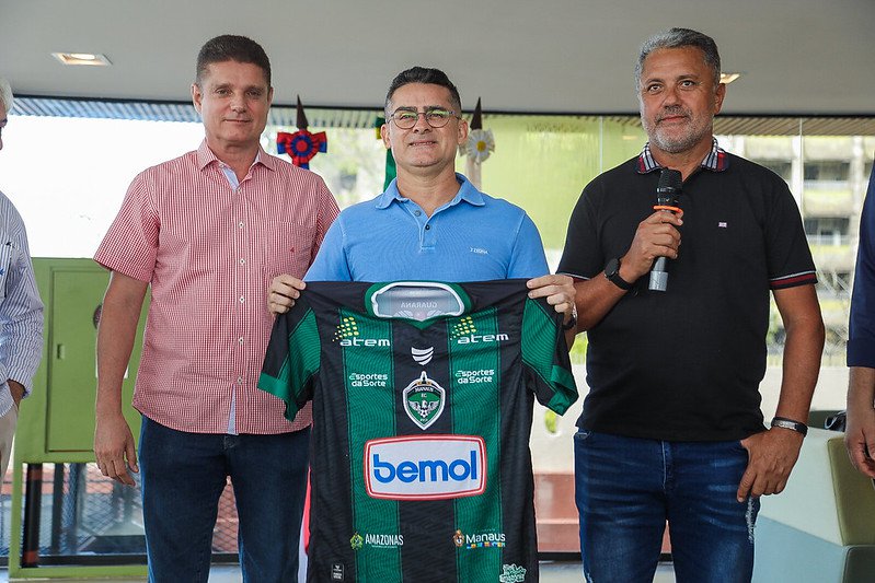 No momento, você está visualizando David Almeida anuncia apoio para clubes amazonenses que disputam a Série C do Campeonato Brasileiro de Futebol
