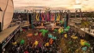 Leia mais sobre o artigo PUMP Colors mistura música eletrônica, funk e trap em sua nova edição