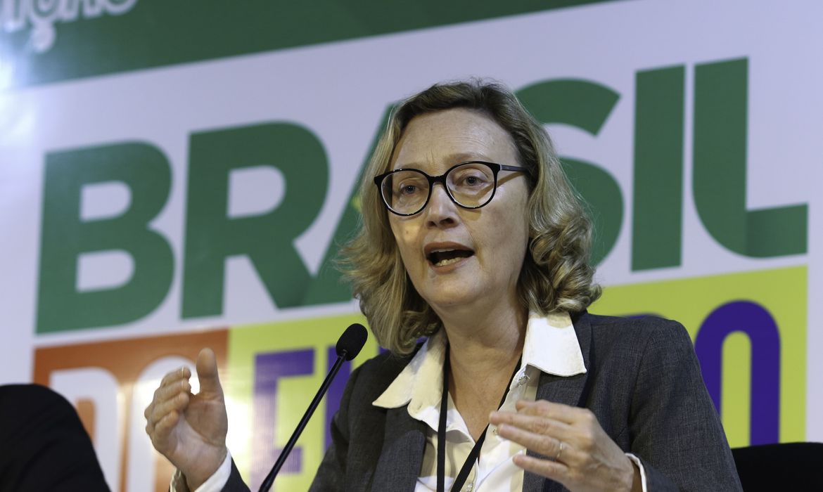 No momento, você está visualizando Toffoli autoriza retomada de ação de Maria do Rosário contra Bolsonaro