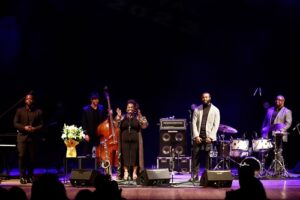Leia mais sobre o artigo Festival de Jazz realiza shows gratuitos e destaca artistas regionais no Teatro Amazonas