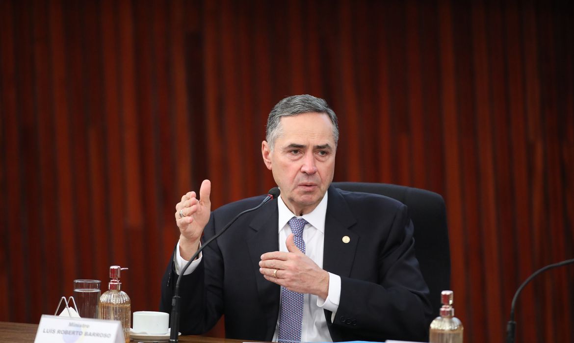 No momento, você está visualizando Barroso vai assumir presidência do Supremo por 15 dias