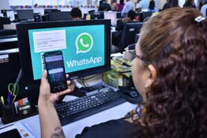 Leia mais sobre o artigo Prefeitura de Manaus alerta para golpes por aplicativos de mensagens de telefones corporativos