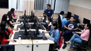 Leia mais sobre o artigo Cursos EAD da Escola do Legislativo seguem com inscrições até o dia 31 de julho