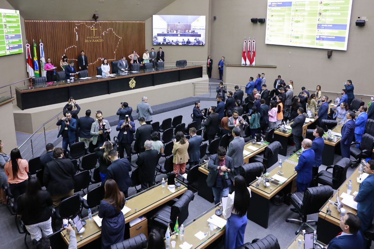 No momento, você está visualizando Governo do Estado sanciona leis da Assembleia Legislativa do Amazonas