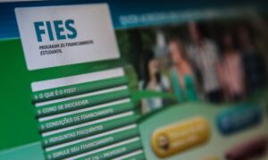 Leia mais sobre o artigo Inscrições para o Fies terminam hoje (07)