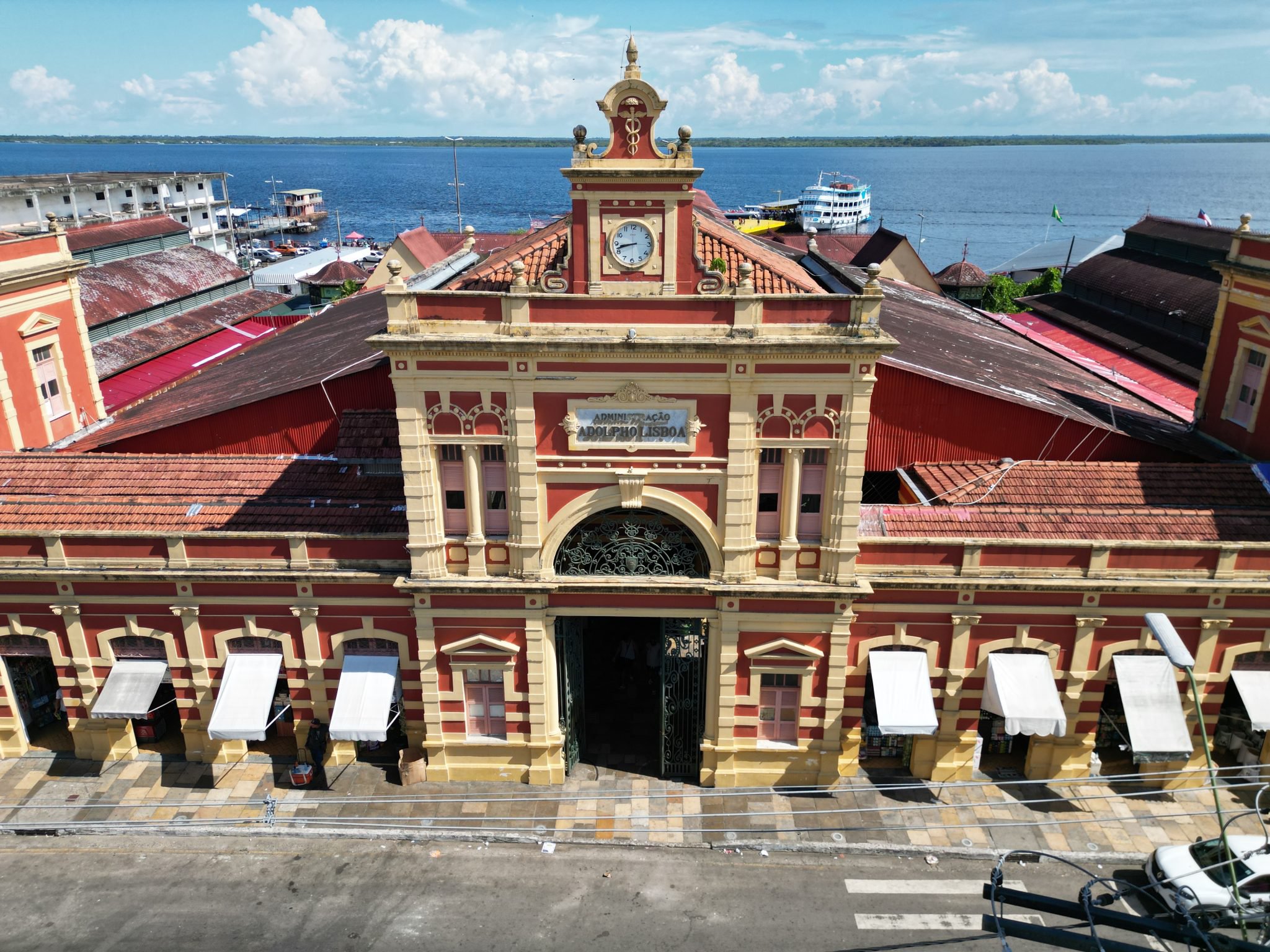No momento, você está visualizando Prefeitura comemora o aniversário de 140 anos do mercado municipal Adolpho Lisboa com programação especial