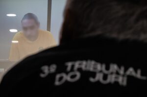 Leia mais sobre o artigo Em Manaus, homem é condenado a 45 anos de prisão por tentar matar recém-nascido por asfixia e de estuprar a mãe do bebê