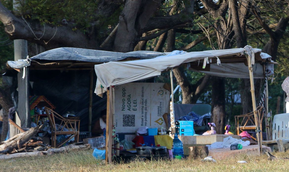 No momento, você está visualizando Governo prepara programa nacional de aluguel social