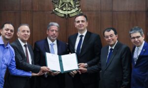 Leia mais sobre o artigo PEC da Reforma Tributária chega ao Senado