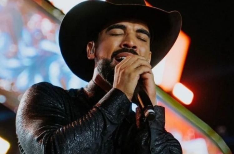 No momento, você está visualizando Cantor sertanejo deleta Instagram após vazar vídeo íntimo